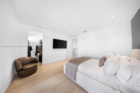 Villa ou maison à vendre à Doral, Floride: 5 chambres, 289.2 m2 № 1956914 - photo 29