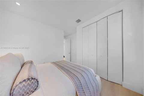 Villa ou maison à vendre à Doral, Floride: 5 chambres, 289.2 m2 № 1956914 - photo 24