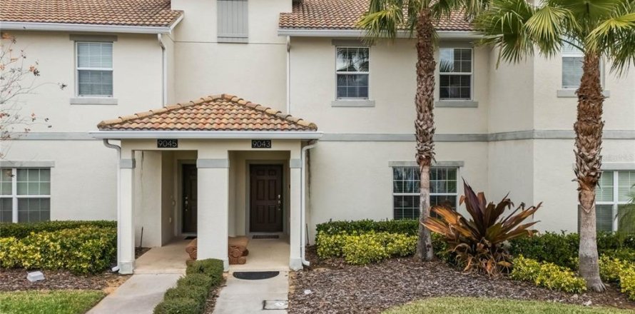 Townhouse in Davenport, Florida 4 bedrooms, 176.7 sq.m. № 1510956
