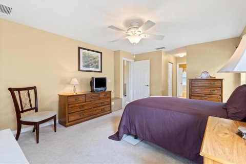 House in Summerfield, Florida 3 bedrooms, 165.55 sq.m. № 1907689 - photo 20