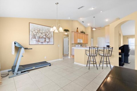 House in Summerfield, Florida 3 bedrooms, 165.55 sq.m. № 1907689 - photo 18