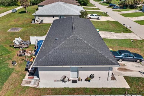 Immobilier commercial à vendre à Englewood, Floride: 4 chambres, 180.6 m2 № 2379695 - photo 15