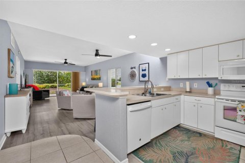 Copropriété à vendre à Rotonda, Floride: 2 chambres, 114.27 m2 № 2230522 - photo 11