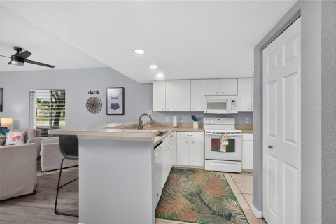 Copropriété à vendre à Rotonda, Floride: 2 chambres, 114.27 m2 № 2230522 - photo 14