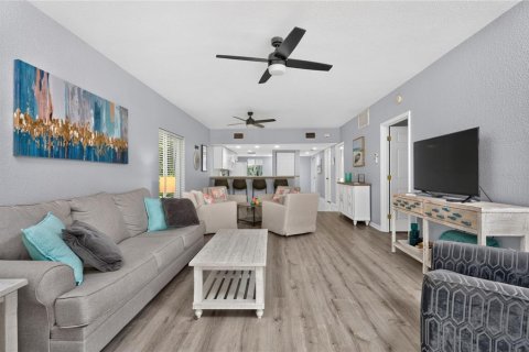 Copropriété à vendre à Rotonda, Floride: 2 chambres, 114.27 m2 № 2230522 - photo 16