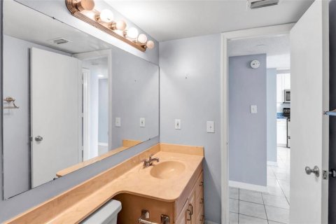 Copropriété à vendre à Tampa, Floride: 2 chambres, 94.67 m2 № 1907377 - photo 17