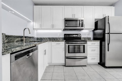 Copropriété à vendre à Tampa, Floride: 2 chambres, 94.67 m2 № 1907377 - photo 26