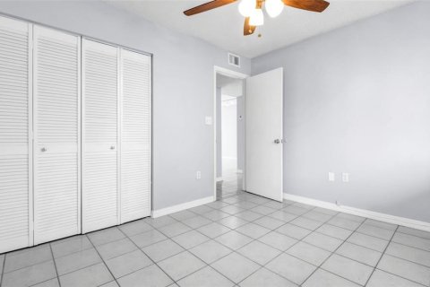 Copropriété à vendre à Tampa, Floride: 2 chambres, 94.67 m2 № 1907377 - photo 16