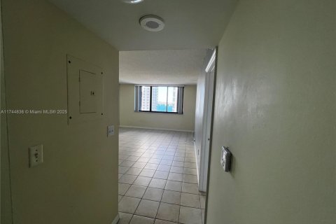 Copropriété à vendre à Miami, Floride: 1 chambre, 65.03 m2 № 1710316 - photo 9