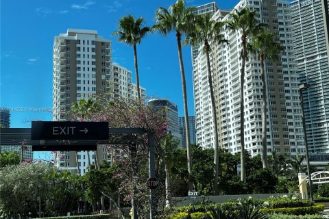Copropriété à vendre à Miami, Floride: 1 chambre, 65.03 m2 № 1710316 - photo 18