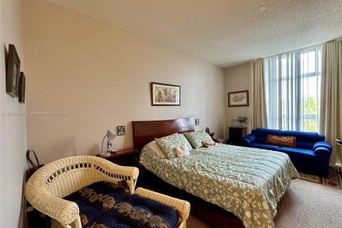 Condo in Doral, Florida, 3 bedrooms  № 2015002 - photo 15