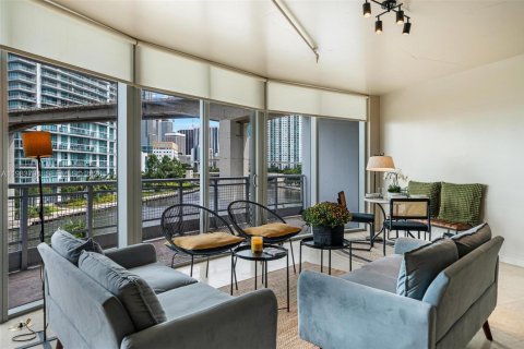 Купить кондоминиум в Майами, Флорида 67.54м2, № 2048030 - фото 2