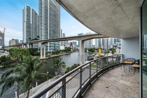 Купить кондоминиум в Майами, Флорида 67.54м2, № 2048030 - фото 22