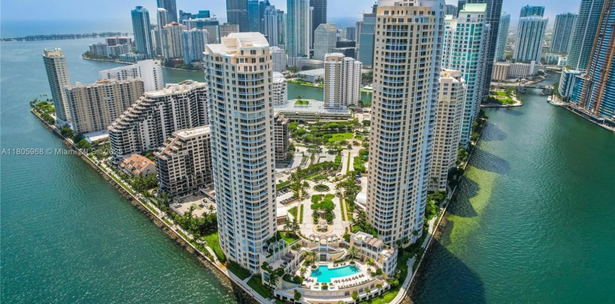 Condominio en Miami, Florida, 1 dormitorio № 1864667