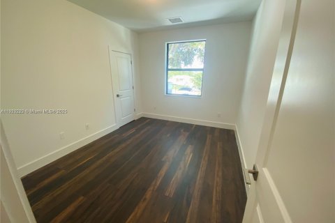 Touwnhouse à louer à Dania Beach, Floride: 3 chambres, 184.13 m2 № 1966436 - photo 7