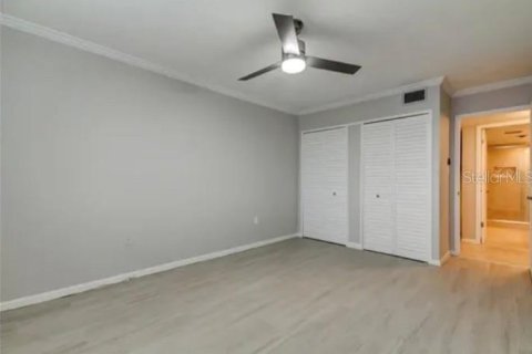 Condo in Clearwater, Florida, 2 bedrooms № 2391739 - photo 19