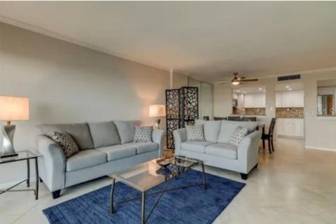 Condo in Clearwater, Florida, 2 bedrooms № 2391739 - photo 5