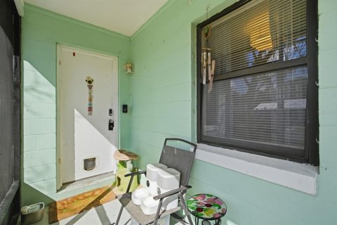 Casa en venta en Mims, Florida, 3 dormitorios, 81.38 m2 № 2094309 - foto 2