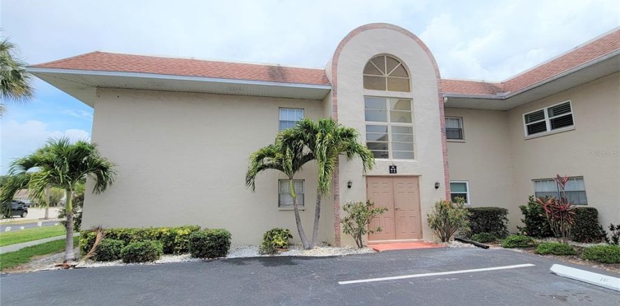 Condo in Bradenton, Florida, 1 bedroom № 2097422