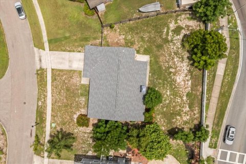 House in Orlando, Florida 3 bedrooms, 150.22 sq.m. № 1826345 - photo 26