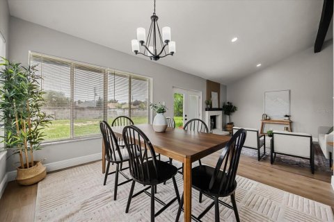 House in Orlando, Florida 3 bedrooms, 150.22 sq.m. № 1826345 - photo 8