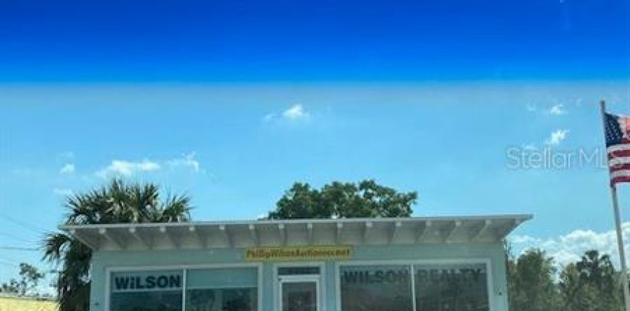 Commercial property in Port Charlotte, Florida 455.87 sq.m. № 343441