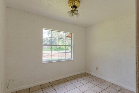 House in Zephyrhills, Florida 4 bedrooms, 98.1 sq.m. № 1894410 - photo 29
