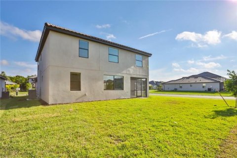 Villa ou maison à vendre à Bradenton, Floride: 5 chambres, 302.58 m2 № 2150039 - photo 14