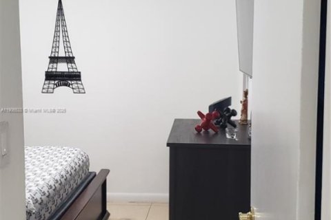 Купить кондоминиум в Майами, Флорида 2 спальни, 70.88м2, № 1957092 - фото 22