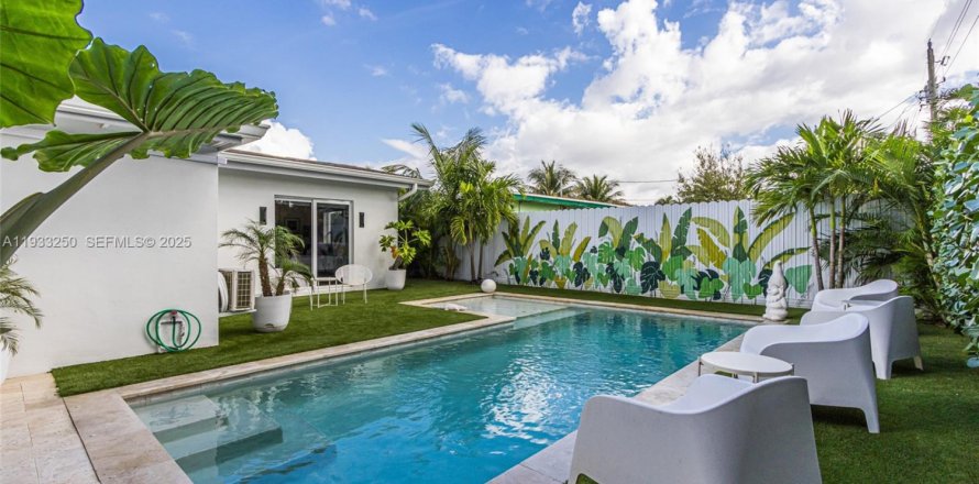 Villa ou maison à Wilton Manors, Floride 3 chambres, 145.21 m2 № 1993085