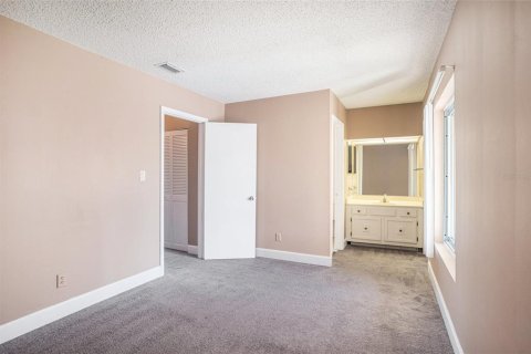 Copropriété à vendre à Tampa, Floride: 2 chambres, 119.01 m2 № 2413837 - photo 28