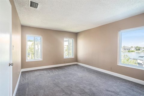 Copropriété à vendre à Tampa, Floride: 2 chambres, 119.01 m2 № 2413837 - photo 17