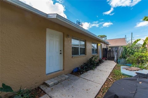 Immobilier commercial à vendre à Clearwater, Floride: 7 chambres, 233.37 m2 № 2299817 - photo 24