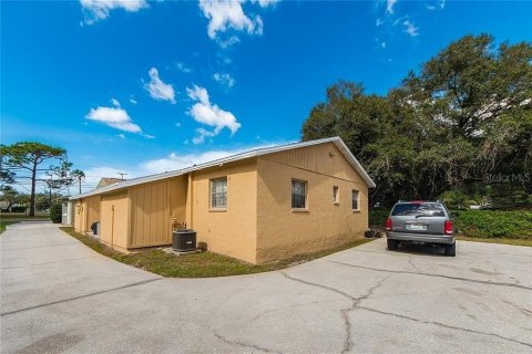 Immobilier commercial à vendre à Clearwater, Floride: 7 chambres, 233.37 m2 № 2299817 - photo 25