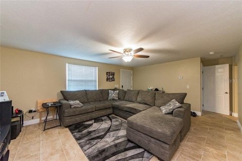 Immobilier commercial à vendre à Clearwater, Floride: 7 chambres, 233.37 m2 № 2299817 - photo 6