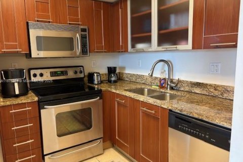Copropriété à louer à Aventura, Floride: 1 chambre, 102.56 m2 № 2061211 - photo 11