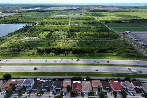 Commercial property in Homestead, Florida № 1979101 - photo 26