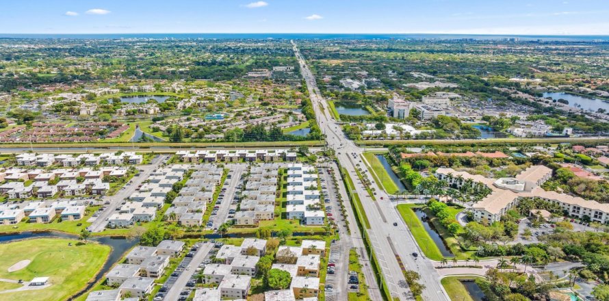 Condo à Delray Beach, Floride, 2 chambres  № 1054837