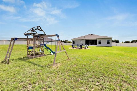 House in Plant City, Florida 4 bedrooms, 215.44 sq.m. № 1751500 - photo 19