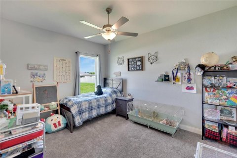 House in Plant City, Florida 4 bedrooms, 215.44 sq.m. № 1751500 - photo 16