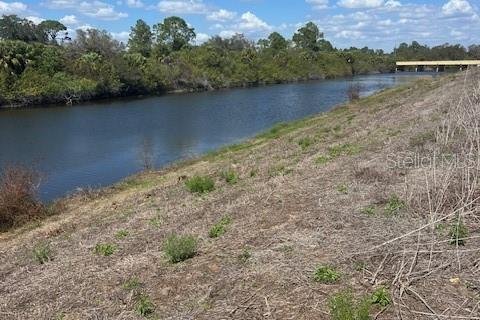 Land in North Port, Florida № 2228731 - photo 4