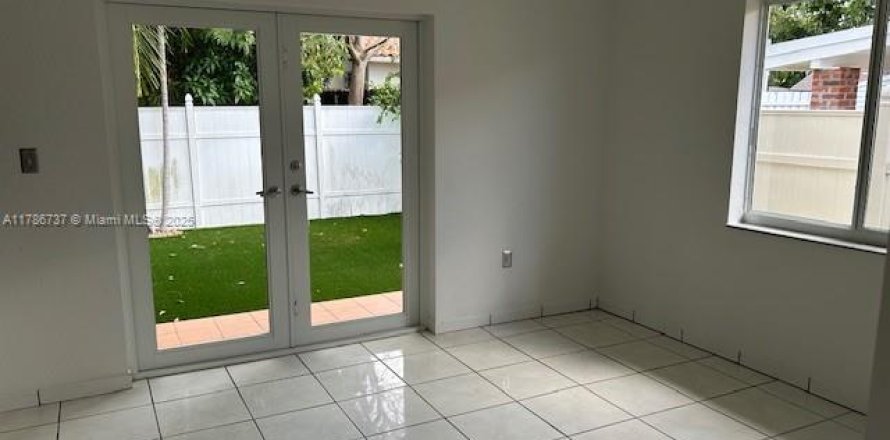 Villa ou maison à Miami, Floride 3 chambres, 244.98 m2 № 1704363