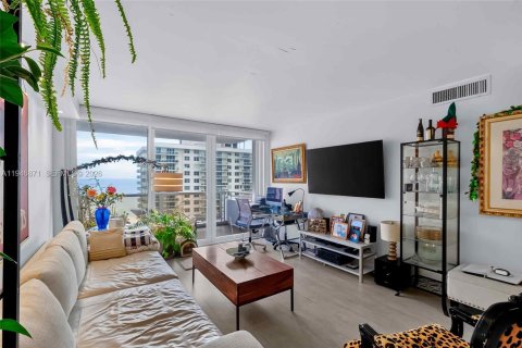 Снять в аренду кондоминиум в Майами-Бич, Флорида 2 спальни, 95.69м2, № 2003667 - фото 12