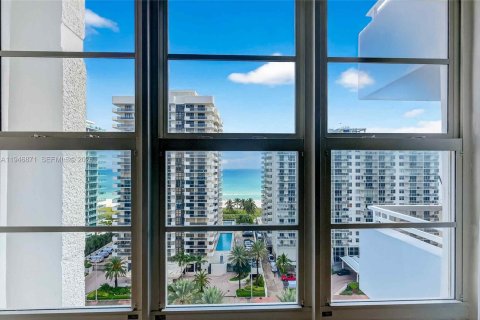 Снять в аренду кондоминиум в Майами-Бич, Флорида 2 спальни, 95.69м2, № 2003667 - фото 16