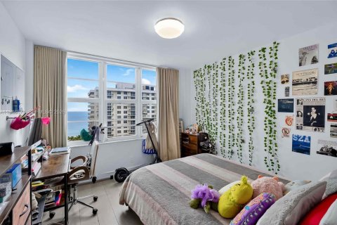 Снять в аренду кондоминиум в Майами-Бич, Флорида 2 спальни, 95.69м2, № 2003667 - фото 23