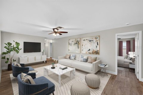 Casa en venta en Largo, Florida, 4 dormitorios, 147.99 m2 № 1886900 - foto 5