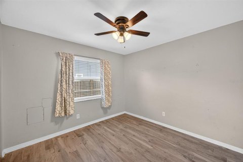 Casa en venta en Largo, Florida, 4 dormitorios, 147.99 m2 № 1886900 - foto 30