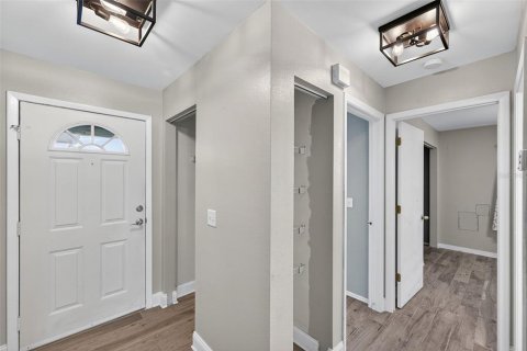 Casa en venta en Largo, Florida, 4 dormitorios, 147.99 m2 № 1886900 - foto 25