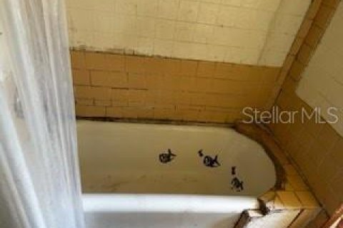 Villa ou maison à vendre à Bradenton, Floride: 2 chambres, 71.72 m2 № 1635064 - photo 7