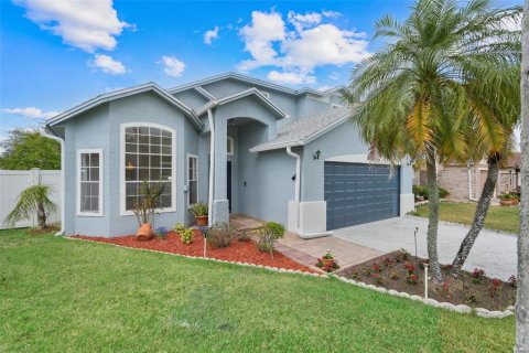 House in Orlando, Florida 4 bedrooms, 182.92 sq.m. № 1724767 - photo 4